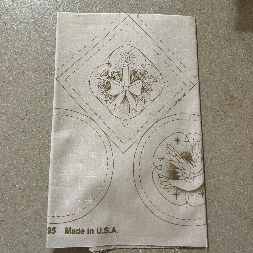 Ivory and Gold Embroidery Thread - Picture 2 of 6
